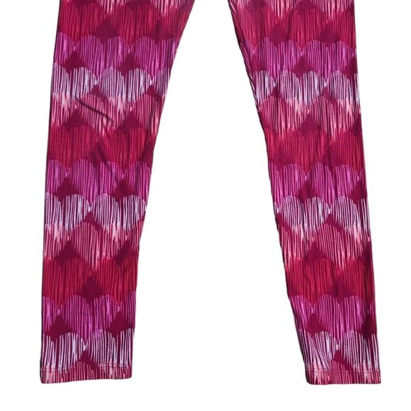 Lularoe Pink Heart One Size Leggins - Picture 2 of 5